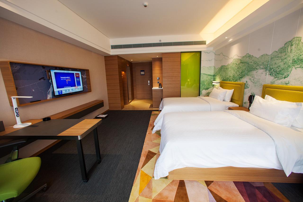 Hotel Hampton By Hilton Qingyuan Qingxin District Exterior foto
