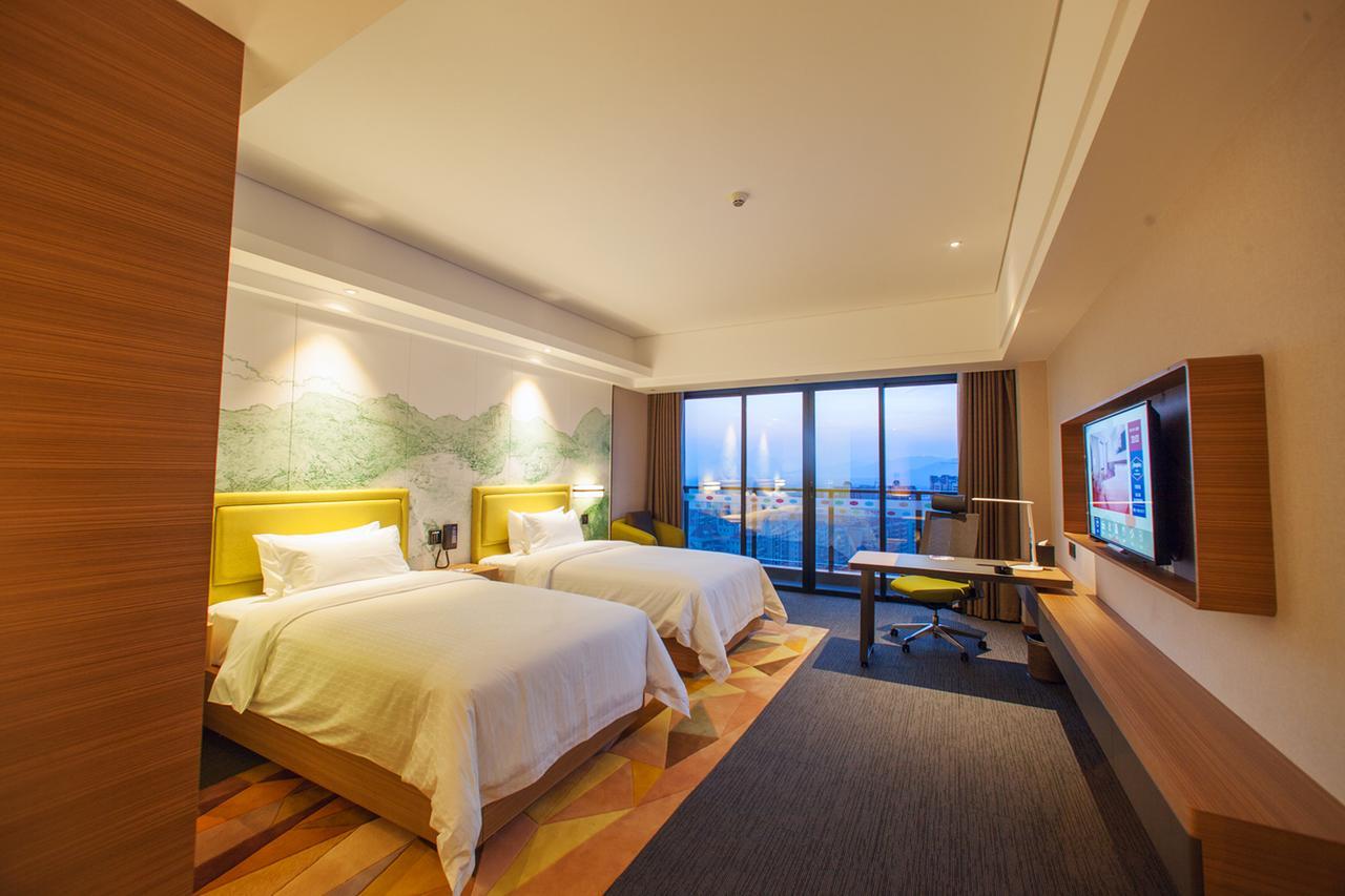 Hotel Hampton By Hilton Qingyuan Qingxin District Exterior foto