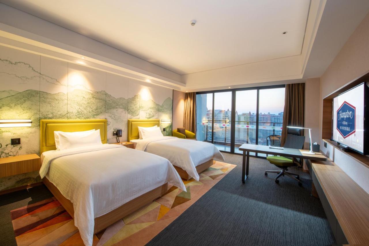 Hotel Hampton By Hilton Qingyuan Qingxin District Exterior foto